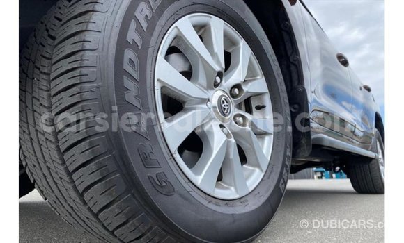 Buy Import Toyota Land Cruiser Red Car in Import - Dubai in Kailahun Buy Import Toyota Land Cruiser Red Car in Import - Dubai in Kailahun
