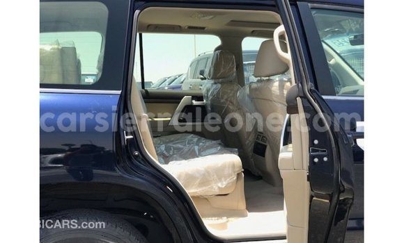 Buy Import Toyota Land Cruiser Blue Car in Import - Dubai in Kailahun Buy Import Toyota Land Cruiser Blue Car in Import - Dubai in Kailahun