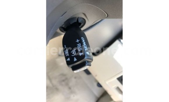 Buy Import Toyota Land Cruiser Blue Car in Import - Dubai in Kailahun Buy Import Toyota Land Cruiser Blue Car in Import - Dubai in Kailahun