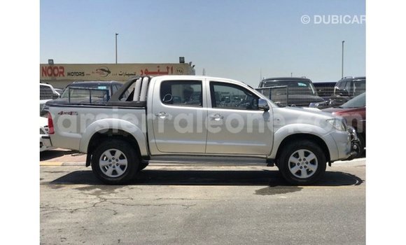 Buy Import Toyota Hilux Other Car in Import - Dubai in Kailahun Buy Import Toyota Hilux Other Car in Import - Dubai in Kailahun