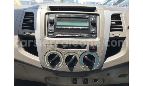Buy Import Toyota Hilux Other Car in Import - Dubai in Kailahun Buy Import Toyota Hilux Other Car in Import - Dubai in Kailahun