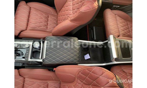 Buy Import Toyota Land Cruiser Black Car in Import - Dubai in Kailahun Buy Import Toyota Land Cruiser Black Car in Import - Dubai in Kailahun