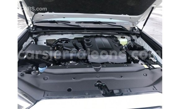 Buy Import Toyota 4Runner White Car in Import - Dubai in Kailahun Buy Import Toyota 4Runner White Car in Import - Dubai in Kailahun