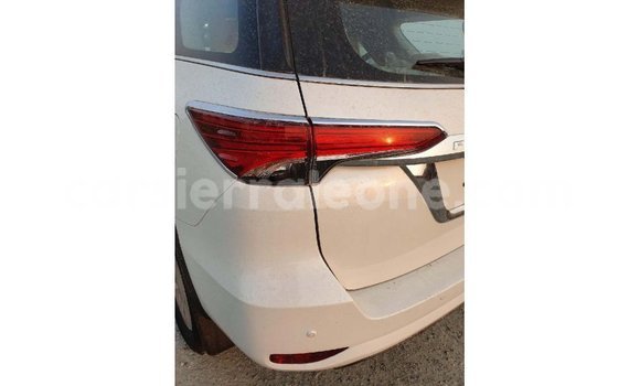 Buy Import Toyota Fortuner White Car in Import - Dubai in Kailahun Buy Import Toyota Fortuner White Car in Import - Dubai in Kailahun