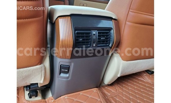 Buy Import Toyota Prado White Car in Import - Dubai in Kailahun Buy Import Toyota Prado White Car in Import - Dubai in Kailahun