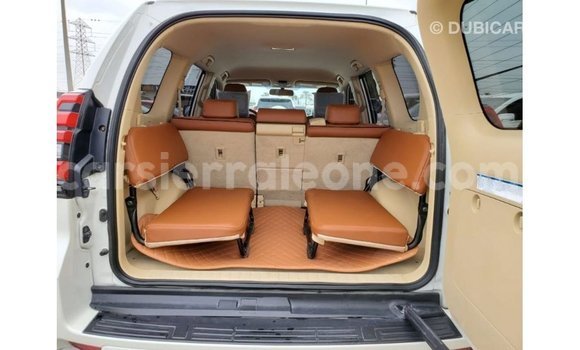 Buy Import Toyota Prado White Car in Import - Dubai in Kailahun Buy Import Toyota Prado White Car in Import - Dubai in Kailahun