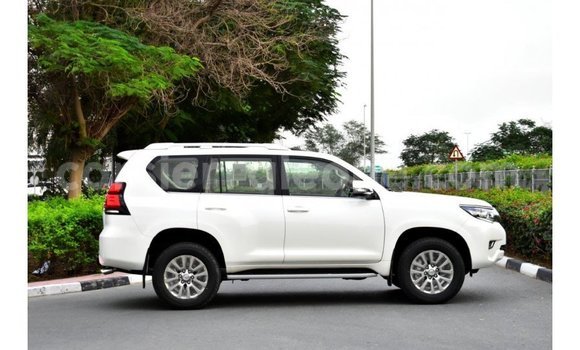 Buy Import Toyota Prado White Car in Import - Dubai in Kailahun Buy Import Toyota Prado White Car in Import - Dubai in Kailahun