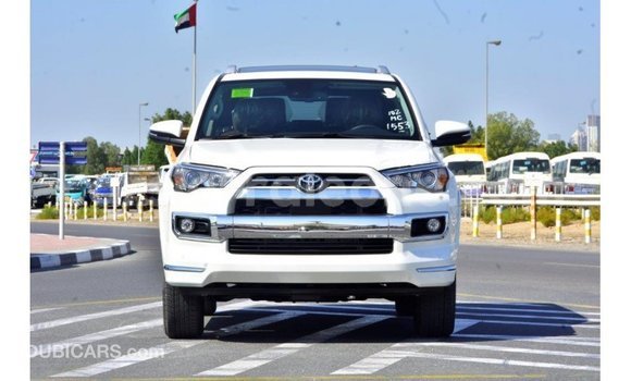 Buy Import Toyota 4Runner White Car in Import - Dubai in Kailahun Buy Import Toyota 4Runner White Car in Import - Dubai in Kailahun