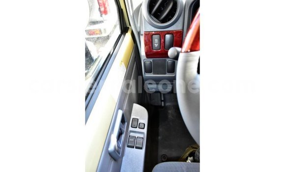 Buy Import Toyota Land Cruiser Beige Car in Import - Dubai in Kailahun Buy Import Toyota Land Cruiser Beige Car in Import - Dubai in Kailahun