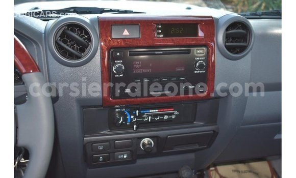 Buy Import Toyota Land Cruiser Beige Car in Import - Dubai in Kailahun Buy Import Toyota Land Cruiser Beige Car in Import - Dubai in Kailahun