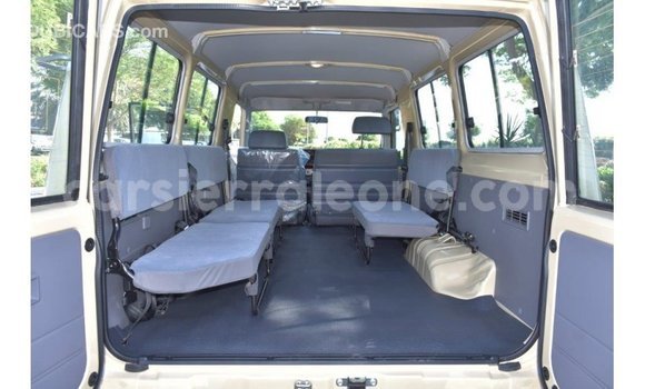 Buy Import Toyota Land Cruiser Beige Car in Import - Dubai in Kailahun Buy Import Toyota Land Cruiser Beige Car in Import - Dubai in Kailahun