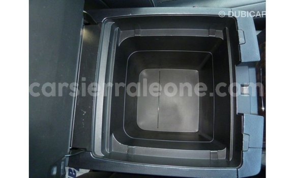 Buy Import Toyota Land Cruiser White Car in Import - Dubai in Kailahun Buy Import Toyota Land Cruiser White Car in Import - Dubai in Kailahun