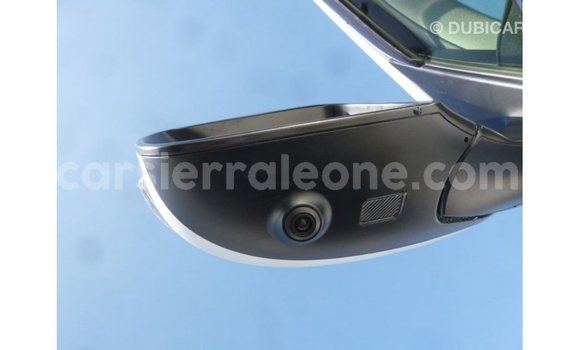 Buy Import Toyota Land Cruiser White Car in Import - Dubai in Kailahun Buy Import Toyota Land Cruiser White Car in Import - Dubai in Kailahun