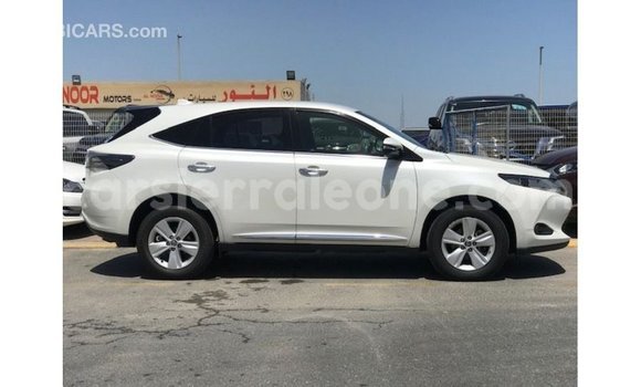 Buy Import Toyota Harrier White Car in Import - Dubai in Kailahun Buy Import Toyota Harrier White Car in Import - Dubai in Kailahun