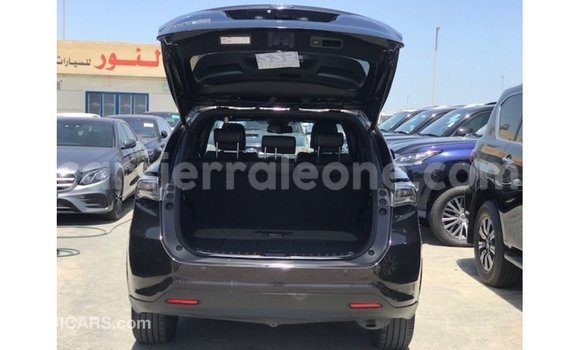 Buy Import Toyota Harrier Brown Car in Import - Dubai in Kailahun Buy Import Toyota Harrier Brown Car in Import - Dubai in Kailahun