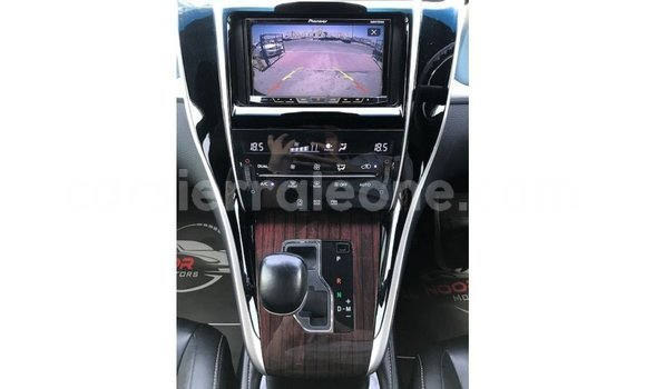 Buy Import Toyota Harrier Brown Car in Import - Dubai in Kailahun Buy Import Toyota Harrier Brown Car in Import - Dubai in Kailahun
