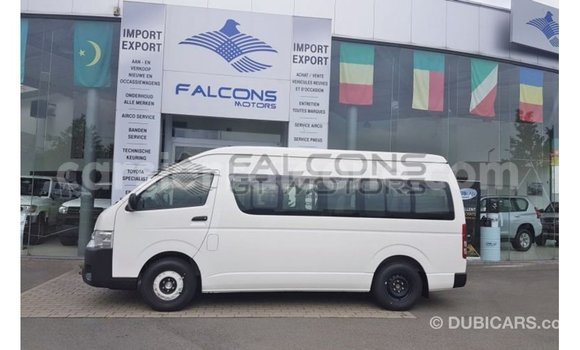 Buy Import Toyota Hiace White Car in Import - Dubai in Kailahun Buy Import Toyota Hiace White Car in Import - Dubai in Kailahun
