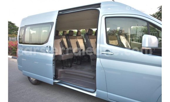 Buy Import Toyota Hiace Blue Car in Import - Dubai in Kailahun Buy Import Toyota Hiace Blue Car in Import - Dubai in Kailahun