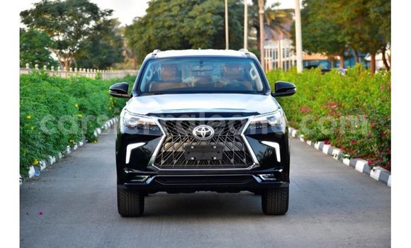 Buy Import Toyota Fortuner Black Car in Import - Dubai in Kailahun Buy Import Toyota Fortuner Black Car in Import - Dubai in Kailahun