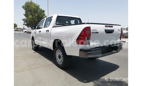 Buy Import Toyota Hilux White Car in Import - Dubai in Kailahun Buy Import Toyota Hilux White Car in Import - Dubai in Kailahun