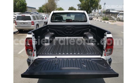 Buy Import Toyota Hilux White Car in Import - Dubai in Kailahun Buy Import Toyota Hilux White Car in Import - Dubai in Kailahun