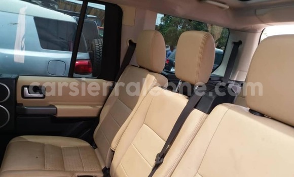Buy Used Land Rover Defender Black Car in Freetown in Western Urban Buy Used Land Rover Defender Black Car in Freetown in Western Urban