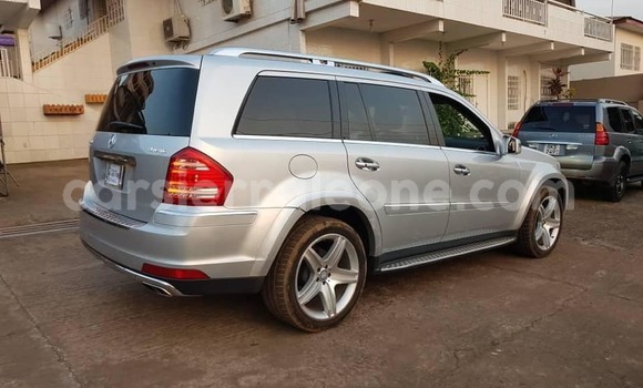 Buy Used Mercedes‒Benz GL–Class Silver Car in Freetown in Western Urban Buy Used Mercedes‒Benz GL–Class Silver Car in Freetown in Western Urban