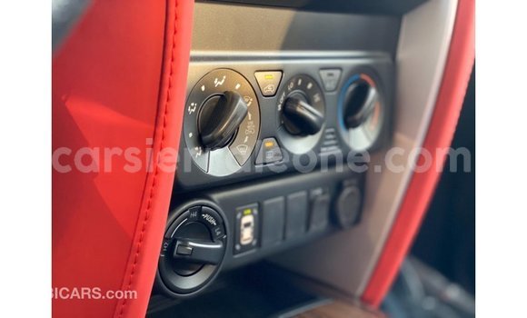 Acheter Import Voiture Toyota Fortuner Blanc à Import - Dubai, Kailahun Acheter Import Voiture Toyota Fortuner Blanc à Import - Dubai, Kailahun