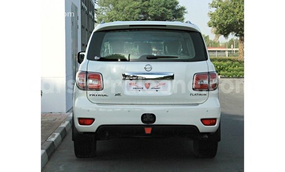 Buy Import Nissan Patrol White Car in Import - Dubai in Kailahun Buy Import Nissan Patrol White Car in Import - Dubai in Kailahun