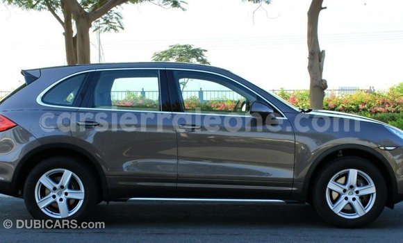Buy Import Porsche Cayenne Brown Car in Import - Dubai in Kailahun Buy Import Porsche Cayenne Brown Car in Import - Dubai in Kailahun