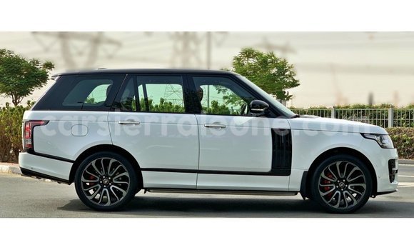 Buy Import Land Rover Range Rover White Car in Import - Dubai in Kailahun Buy Import Land Rover Range Rover White Car in Import - Dubai in Kailahun