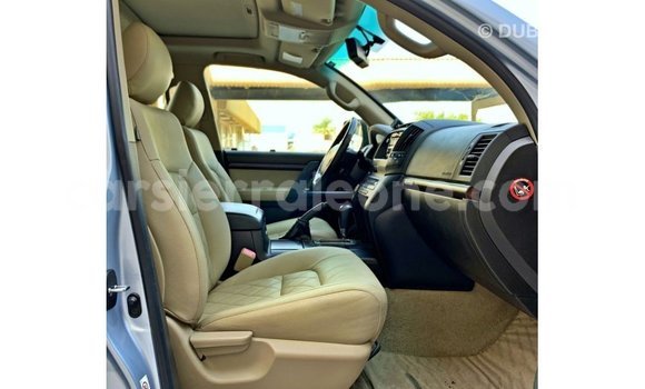 Buy Import Toyota Land Cruiser Blue Car in Import - Dubai in Kailahun Buy Import Toyota Land Cruiser Blue Car in Import - Dubai in Kailahun