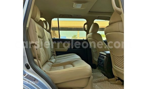 Buy Import Toyota Land Cruiser Blue Car in Import - Dubai in Kailahun Buy Import Toyota Land Cruiser Blue Car in Import - Dubai in Kailahun