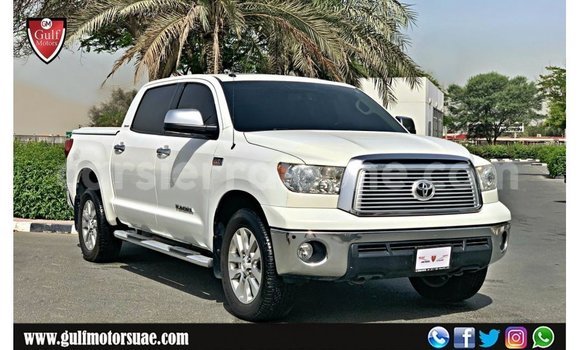 Buy Import Toyota Tundra White Car in Import - Dubai in Kailahun