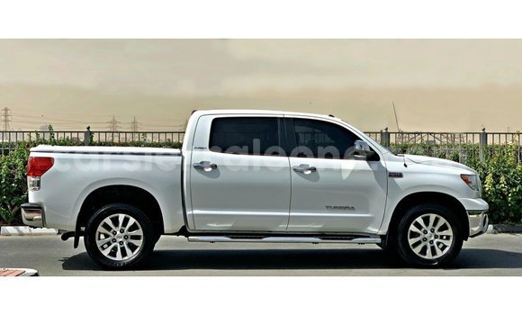 Buy Import Toyota Tundra White Car in Import - Dubai in Kailahun Buy Import Toyota Tundra White Car in Import - Dubai in Kailahun