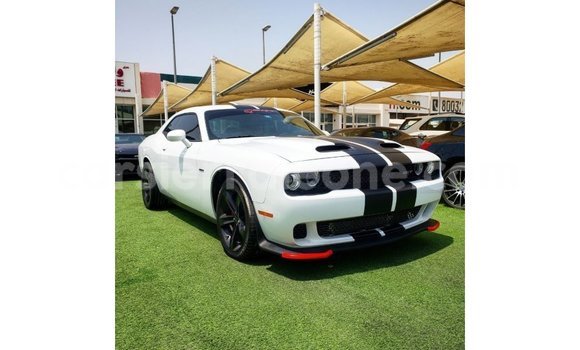 Buy Import Dodge Challenger White Car in Import - Dubai in Kailahun