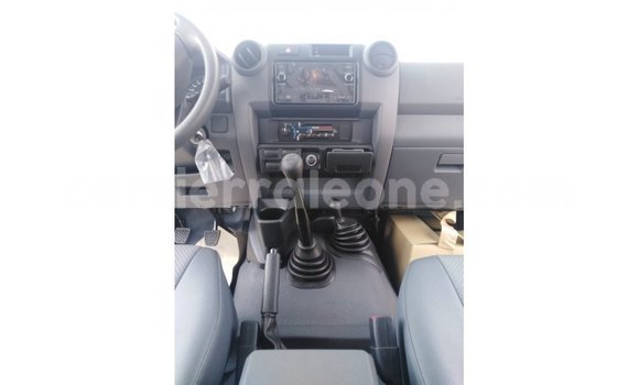 Buy Import Toyota Land Cruiser White Car in Import - Dubai in Kailahun Buy Import Toyota Land Cruiser White Car in Import - Dubai in Kailahun