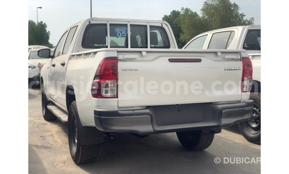 Buy Import Toyota Hilux White Car in Import - Dubai in Kailahun Buy Import Toyota Hilux White Car in Import - Dubai in Kailahun