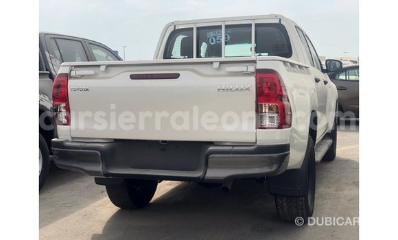 Buy Import Toyota Hilux White Car in Import - Dubai in Kailahun Buy Import Toyota Hilux White Car in Import - Dubai in Kailahun