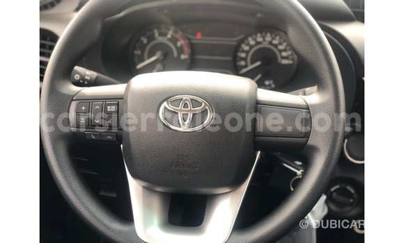 Buy Import Toyota Hilux White Car in Import - Dubai in Kailahun Buy Import Toyota Hilux White Car in Import - Dubai in Kailahun