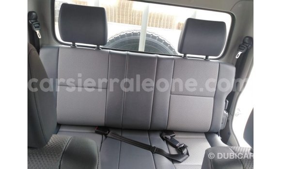 Buy Import Toyota Land Cruiser White Car in Import - Dubai in Kailahun Buy Import Toyota Land Cruiser White Car in Import - Dubai in Kailahun