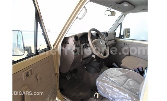 Buy Import Toyota Land Cruiser Beige Car in Import - Dubai in Kailahun Buy Import Toyota Land Cruiser Beige Car in Import - Dubai in Kailahun