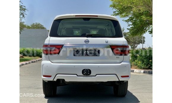 Buy Import Nissan Patrol White Car in Import - Dubai in Kailahun Buy Import Nissan Patrol White Car in Import - Dubai in Kailahun