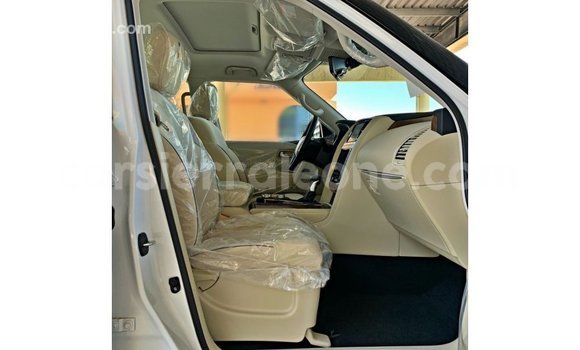 Buy Import Nissan Patrol White Car in Import - Dubai in Kailahun Buy Import Nissan Patrol White Car in Import - Dubai in Kailahun