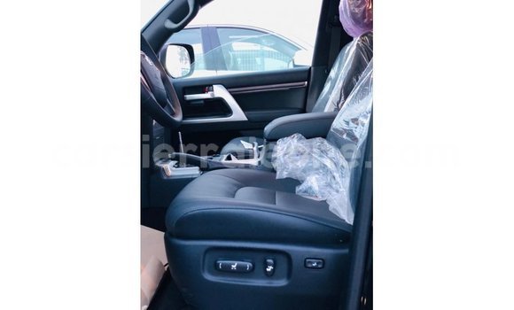 Buy Import Toyota Land Cruiser Black Car in Import - Dubai in Kailahun Buy Import Toyota Land Cruiser Black Car in Import - Dubai in Kailahun