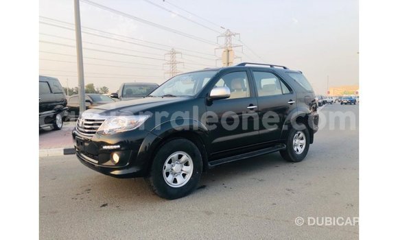 Acheter Import Voiture Toyota Fortuner Noir à Import - Dubai, Kailahun Acheter Import Voiture Toyota Fortuner Noir à Import - Dubai, Kailahun