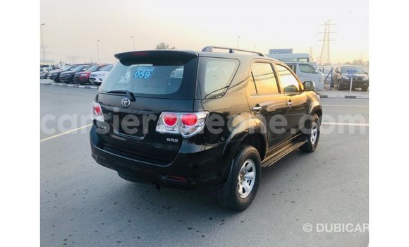 Acheter Import Voiture Toyota Fortuner Noir à Import - Dubai, Kailahun Acheter Import Voiture Toyota Fortuner Noir à Import - Dubai, Kailahun