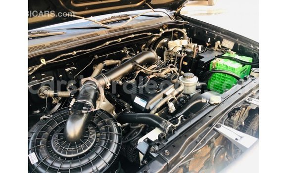 Acheter Import Voiture Toyota Fortuner Noir à Import - Dubai, Kailahun Acheter Import Voiture Toyota Fortuner Noir à Import - Dubai, Kailahun