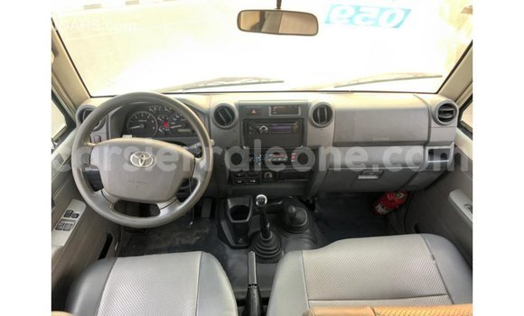 Buy Import Toyota Land Cruiser White Car in Import - Dubai in Kailahun Buy Import Toyota Land Cruiser White Car in Import - Dubai in Kailahun