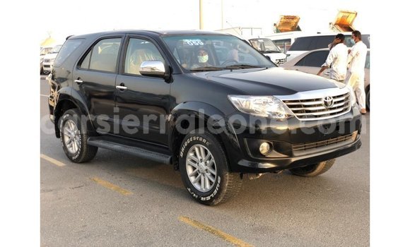 Buy Import Toyota Fortuner Black Car in Import - Dubai in Kailahun Buy Import Toyota Fortuner Black Car in Import - Dubai in Kailahun